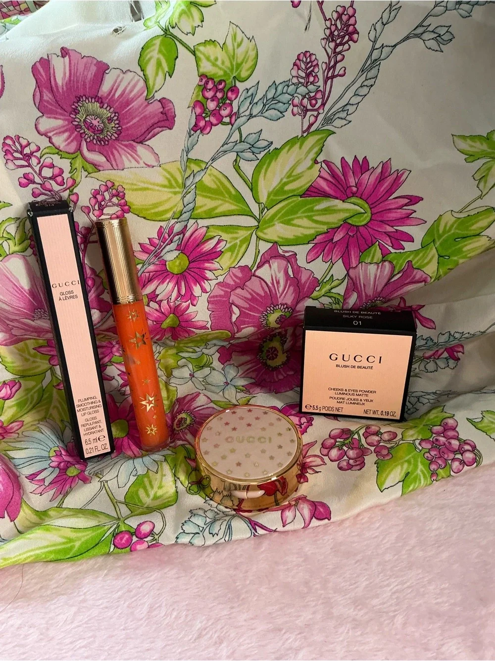 Gucci Beauty Blush Silky Rose 01 & Gloss à Lèvres Lip Gloss Bundle